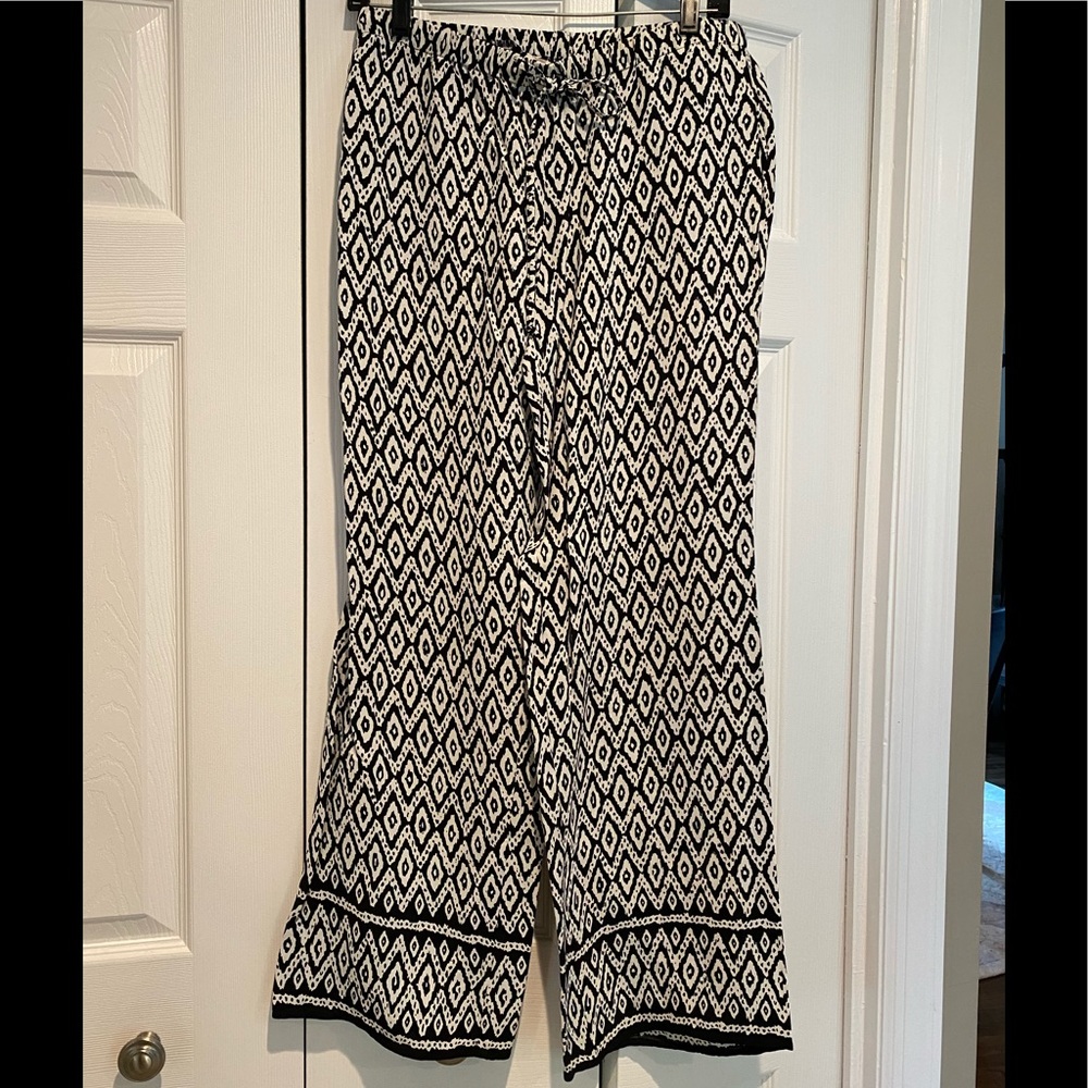 White and black summer drawstring pant, size small